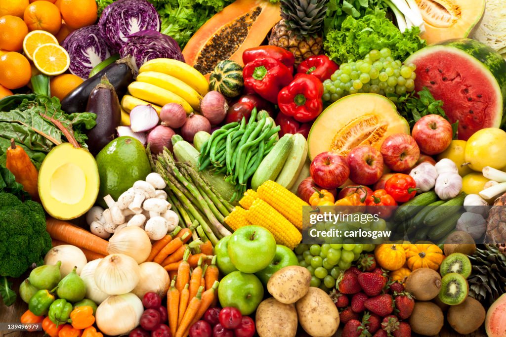 Reihe von Obst und Gemüse Hintergrund.