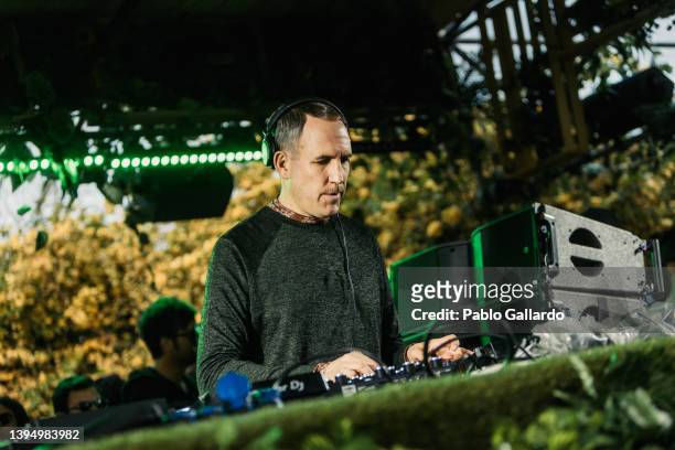 Producer Âme performs on stage during Brunch In The Park Festival at Real Jardín Botánico Alfonso XIII on May 01, 2022 in Madrid, Spain.