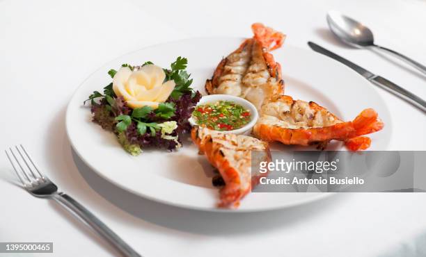 roasted lobster with lettuce and aioli - tail fin bildbanksfoton och bilder