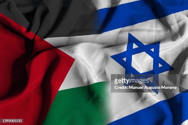 flags of palestine and israel - israel palestine conflict - fotografias e filmes do acervo