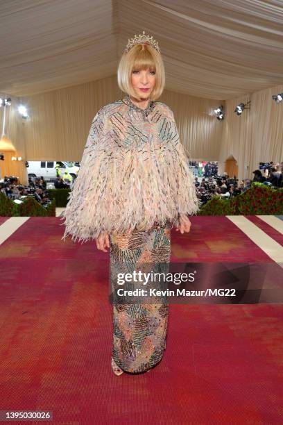 Anna Wintour arrives at The 2022 Met Gala Celebrating "In America: An Anthology of Fashion" at The Metropolitan Museum of Art on May 02, 2022 in New...