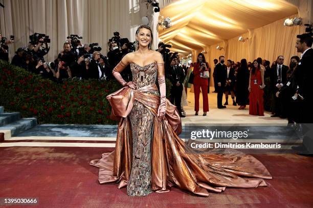 Met Gala Co-Chair Blake Lively attends The 2022 Met Gala Celebrating "In America: An Anthology of Fashion" at The Metropolitan Museum of Art on May...