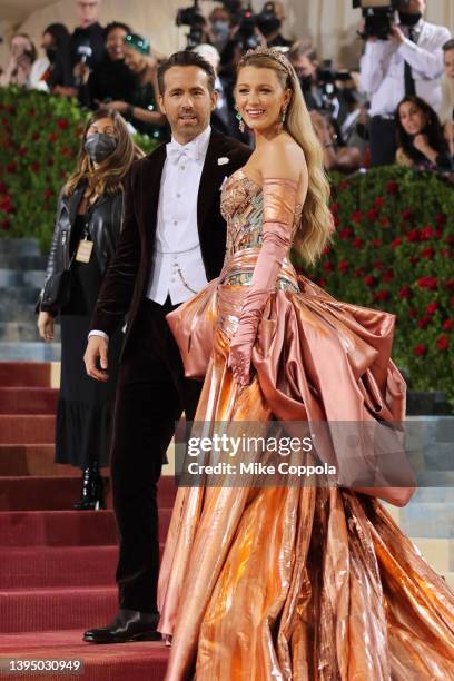 Met Gala Co-Chairs Ryan Reynolds and Blake Lively attend The 2022 Met Gala Celebrating "In America: An Anthology of Fashion" at The Metropolitan...