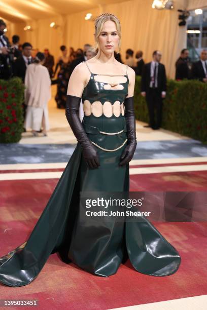 Tommy Dorfman attends The 2022 Met Gala Celebrating "In America: An Anthology of Fashion" at The Metropolitan Museum of Art on May 02, 2022 in New...