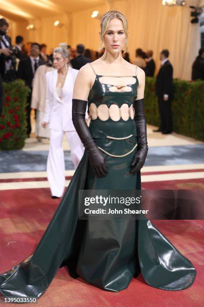 Tommy Dorfman attends The 2022 Met Gala Celebrating "In America: An Anthology of Fashion" at The Metropolitan Museum of Art on May 02, 2022 in New...