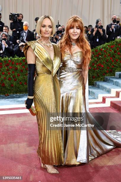 Amber Valletta and Charlotte Tilbury attend The 2022 Met Gala Celebrating "In America: An Anthology of Fashion" at The Metropolitan Museum of Art on...