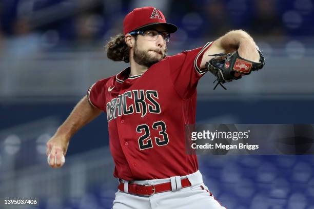 Zac Gallen of the Arizona Diamondbacks delivers a pitch against the Miami Marlins during the first inning at loanDepot park on May 02, 2022 in Miami,...