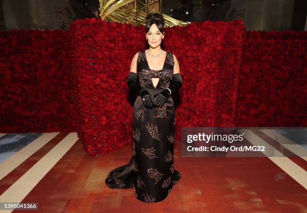 Kacey Musgraves attends The 2022 Met Gala Celebrating "In America: An Anthology of Fashion" at The Metropolitan Museum of Art on May 02, 2022 in New...