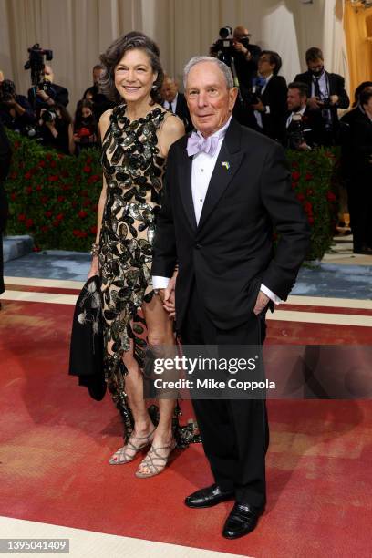 Diana Taylor and Michael Bloomberg attends The 2022 Met Gala Celebrating "In America: An Anthology of Fashion" at The Metropolitan Museum of Art on...