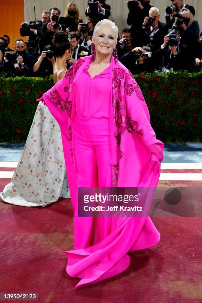 Glenn Close attends The 2022 Met Gala Celebrating "In America: An Anthology of Fashion" at The Metropolitan Museum of Art on May 02, 2022 in New York...
