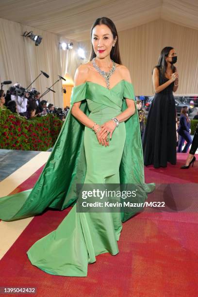 Michelle Yeoh arrives at The 2022 Met Gala Celebrating "In America: An Anthology of Fashion" at The Metropolitan Museum of Art on May 02, 2022 in New...