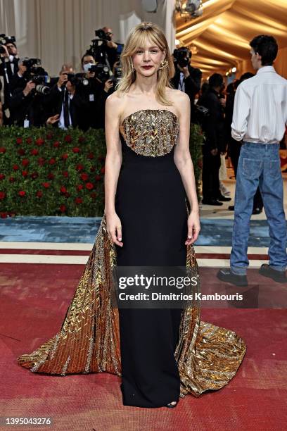 Carey Mulligan attends The 2022 Met Gala Celebrating "In America: An Anthology of Fashion" at The Metropolitan Museum of Art on May 02, 2022 in New...