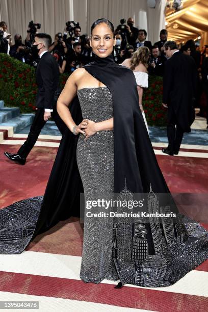 Alicia Keys attends The 2022 Met Gala Celebrating "In America: An Anthology of Fashion" at The Metropolitan Museum of Art on May 02, 2022 in New York...