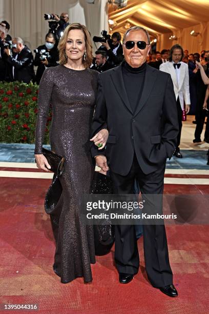 Sigourney Weaver and Michael Kors attend The 2022 Met Gala Celebrating "In America: An Anthology of Fashion" at The Metropolitan Museum of Art on May...