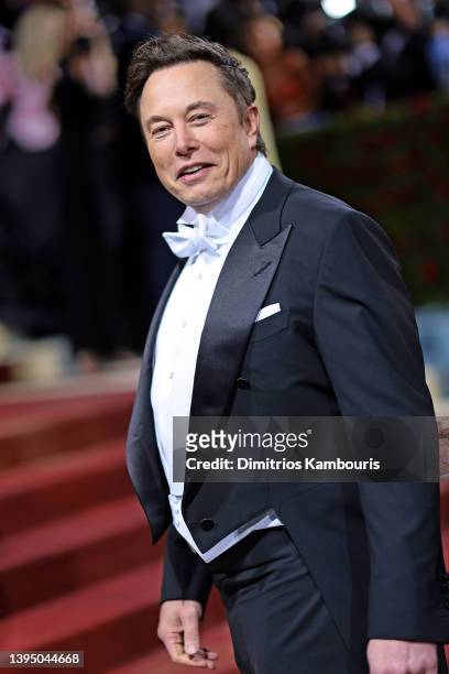 Elon Musk attends The 2022 Met Gala Celebrating "In America: An Anthology of Fashion" at The Metropolitan Museum of Art on May 02, 2022 in New York...