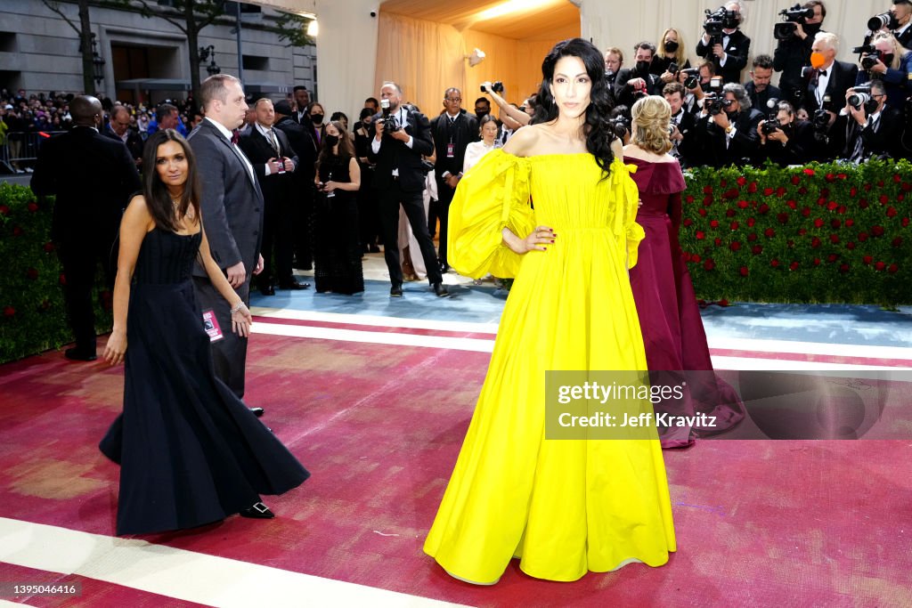Huma Abedin Met Gala 2025