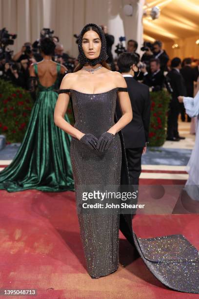 Lily Aldridge attends The 2022 Met Gala Celebrating "In America: An Anthology of Fashion" at The Metropolitan Museum of Art on May 02, 2022 in New...