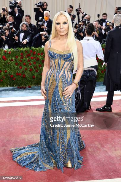 Donatella Versace attends The 2022 Met Gala Celebrating "In America: An Anthology of Fashion" at The Metropolitan Museum of Art on May 02, 2022 in...