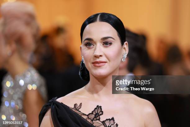Katy Perry attends The 2022 Met Gala Celebrating "In America: An Anthology of Fashion" at The Metropolitan Museum of Art on May 02, 2022 in New York...
