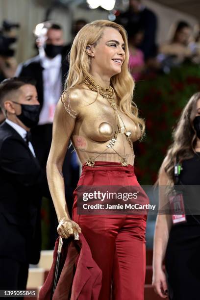 Cara Delevingne attends The 2022 Met Gala Celebrating "In America: An Anthology of Fashion" at The Metropolitan Museum of Art on May 02, 2022 in New...