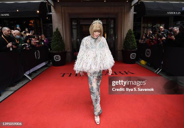 Anna Wintour departs The Mark Hotel for 2022 Met Gala on May 02, 2022 in New York City.