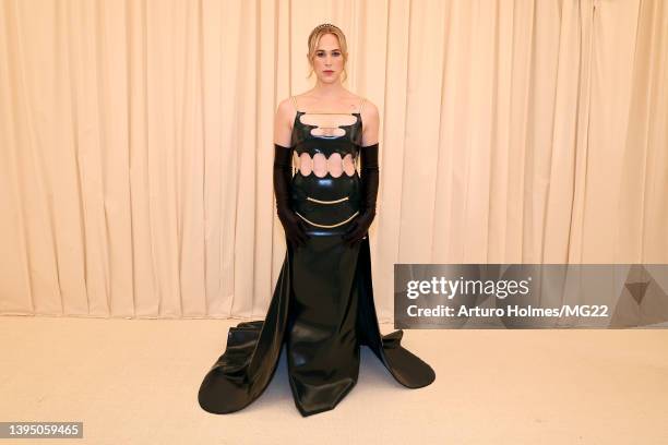 Tommy Dorfman arrives at The 2022 Met Gala Celebrating "In America: An Anthology of Fashion" at The Metropolitan Museum of Art on May 02, 2022 in New...