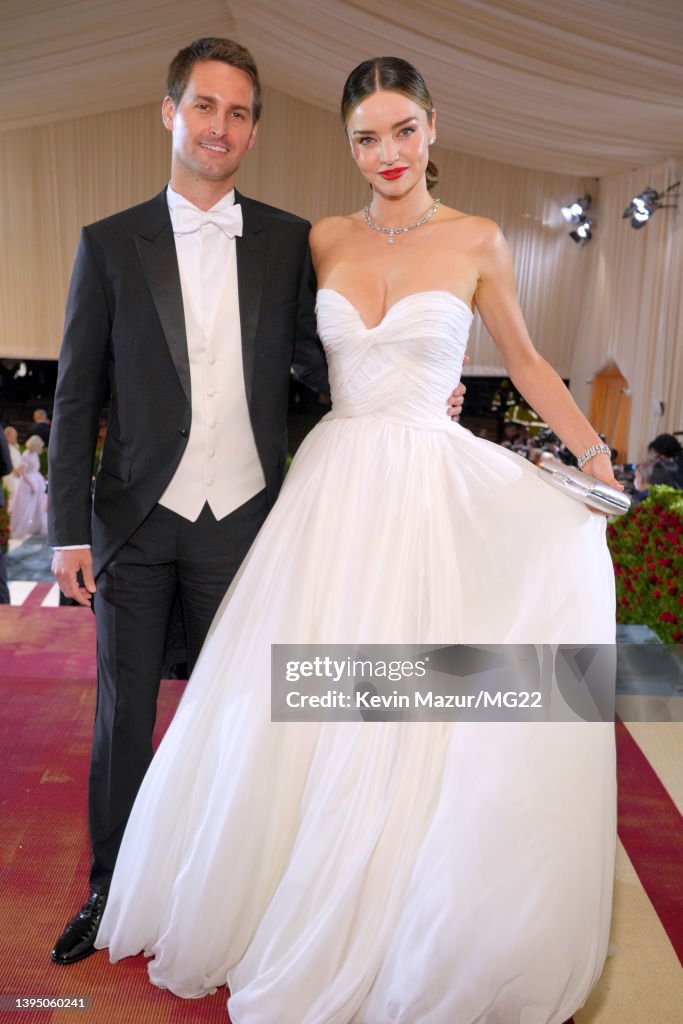 Miranda Kerr & Husband Evan Spiegel Make a Perfect Pair at Met Gala 2022:  Photo 4752959, 2022 Met Gala, Evan Spiegel, Met Gala, Miranda Kerr Photos