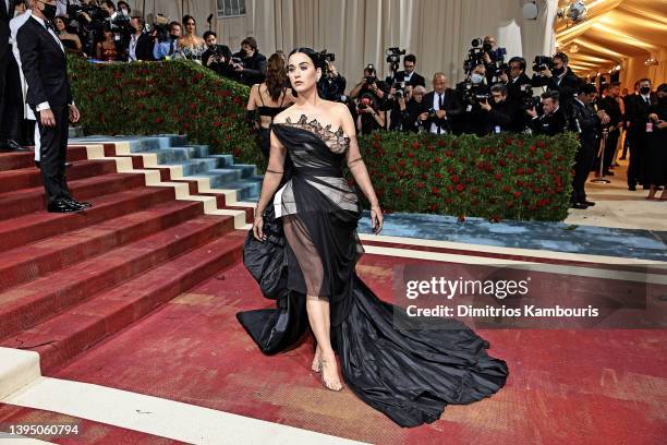 Katy Perry attends The 2022 Met Gala Celebrating "In America: An Anthology of Fashion" at The Metropolitan Museum of Art on May 02, 2022 in New York...