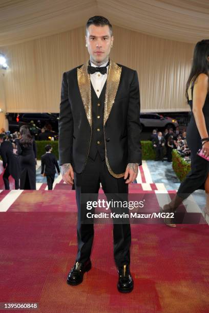 Fedez arrives at The 2022 Met Gala Celebrating "In America: An Anthology of Fashion" at The Metropolitan Museum of Art on May 02, 2022 in New York...