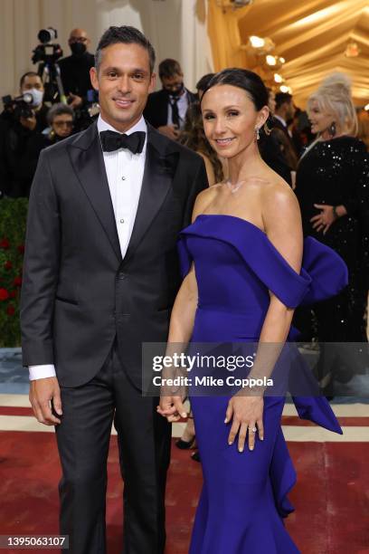 Justin Waterman and Georgina Bloomberg attend The 2022 Met Gala Celebrating "In America: An Anthology of Fashion" at The Metropolitan Museum of Art...