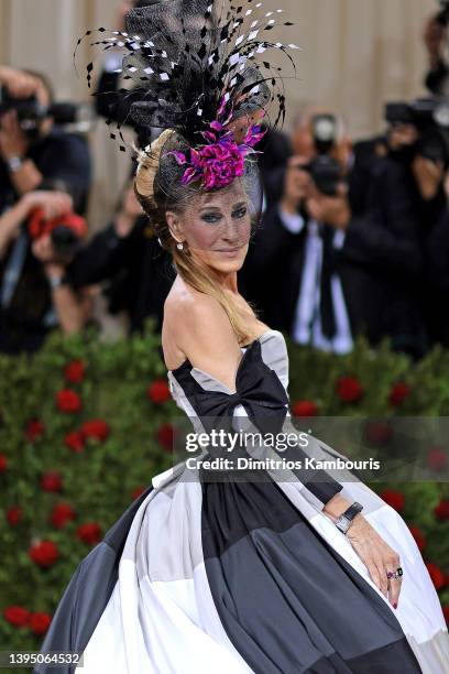 Sarah Jessica Parker attends The 2022 Met Gala Celebrating "In America: An Anthology of Fashion" at The Metropolitan Museum of Art on May 02, 2022 in...