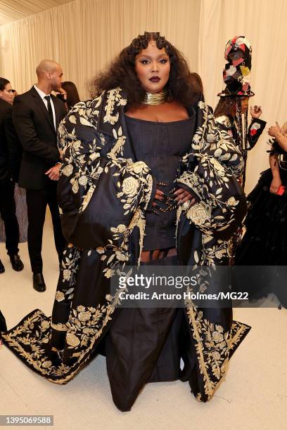 Lizzo arrives at The 2022 Met Gala Celebrating "In America: An Anthology of Fashion" at The Metropolitan Museum of Art on May 02, 2022 in New York...