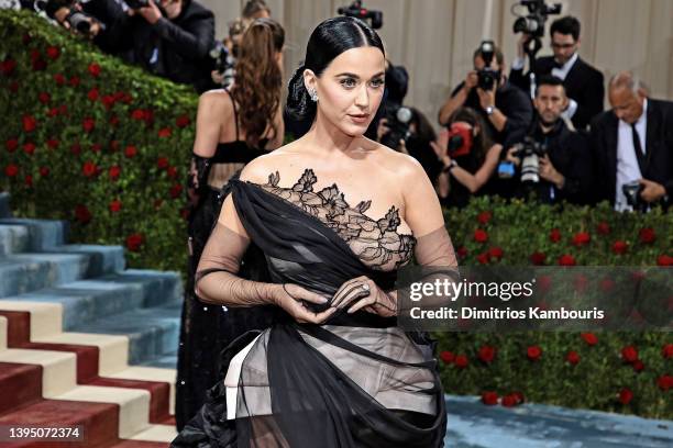 Katy Perry attends The 2022 Met Gala Celebrating "In America: An Anthology of Fashion" at The Metropolitan Museum of Art on May 02, 2022 in New York...