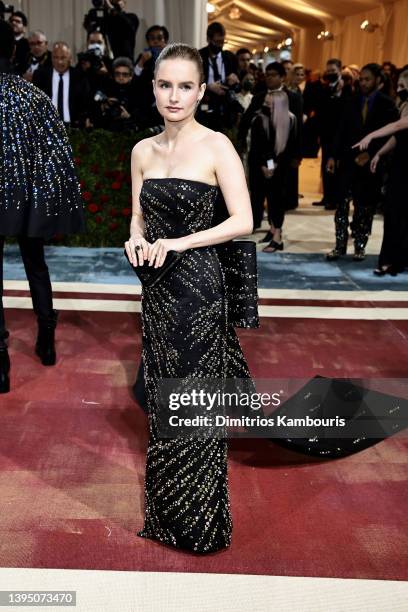 Olivia DeJonge attends The 2022 Met Gala Celebrating "In America: An Anthology of Fashion" at The Metropolitan Museum of Art on May 02, 2022 in New...