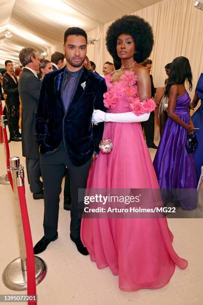 Regé-Jean Page and Kiki Layne arrive at The 2022 Met Gala Celebrating "In America: An Anthology of Fashion" at The Metropolitan Museum of Art on May...