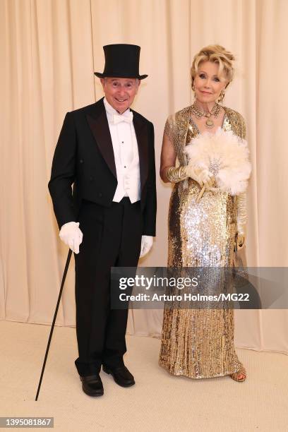 Stephen A. Schwarzman and Christine Hearst Schwarzman arrive at The 2022 Met Gala Celebrating "In America: An Anthology of Fashion" at The...