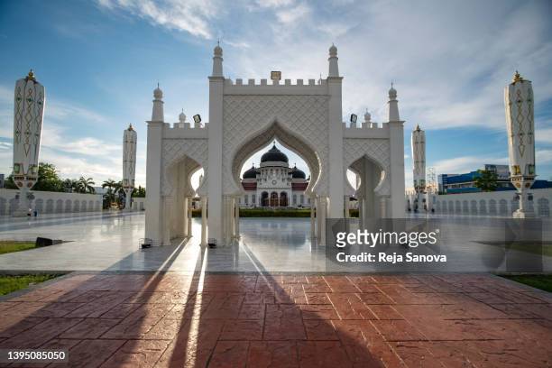 baiturrahman grand mosque - indonesisk kultur bildbanksfoton och bilder