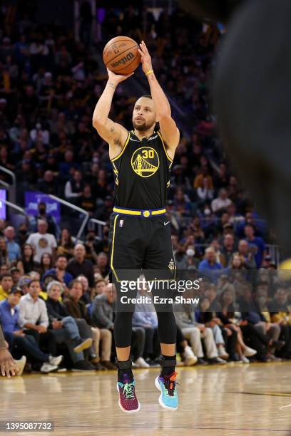 Stephen Curry of the Golden State Warriors in action against the Denver Nuggets during Game Five of the Western Conference First Round NBA Playoffs...