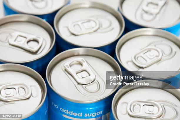 diet drink cans -no added sugar - coca cola no sugar stock pictures, royalty-free photos & images