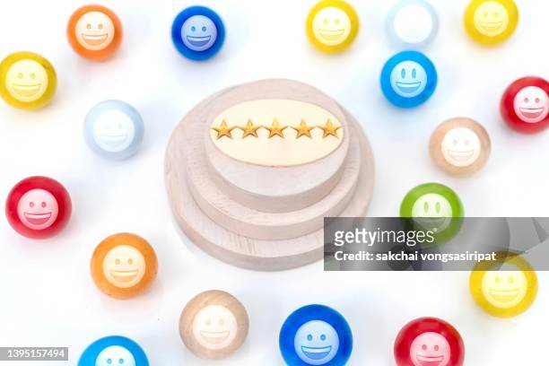 satisfaction concepts, customer experience concept, best rating for satisfaction present - journalist icon stock pictures, royalty-free photos & images