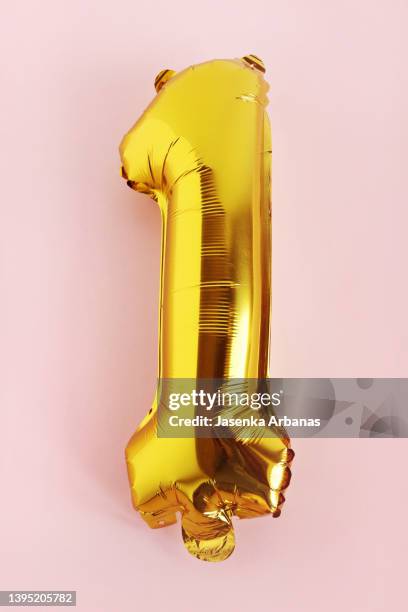 gold balloon number 1 - 数字の1 ストックフォトと画像