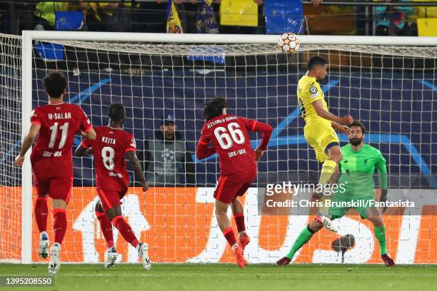 Francis Coquelin of Villarreal scores his side's second goal during the UEFA Champions League Semi Final Leg Two match between Villarreal and...