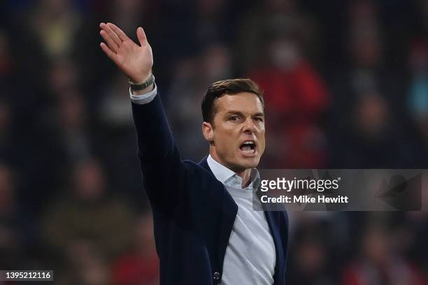 Scott Parker, Manager of AFC Bournemouth gives their team instructions during the Sky Bet Championship match between AFC Bournemouth and Nottingham...