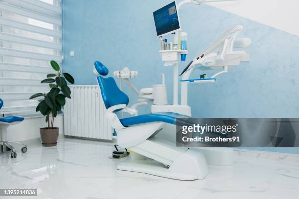 dentist office, empty of people - dentist office stockfoto's en -beelden
