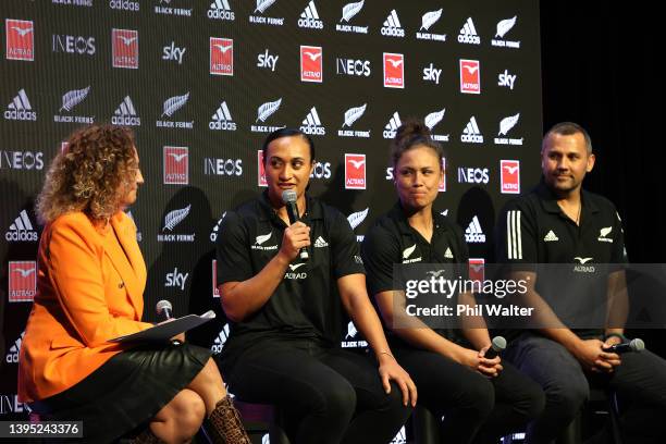 Black Ferns captain Ruahei Demant speaks to Melodie Robinson alongside Ruby Tui and assistant coach Wesley Clarke during the Black Ferns squad naming...