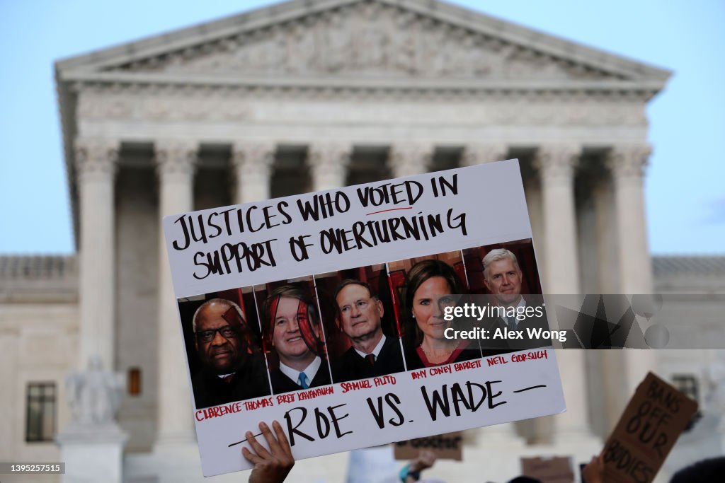 Leaked Report Indicates Supreme Court Set To Overturn Roe v. Wade