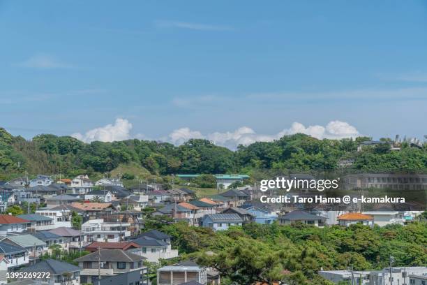 summer clouds over the residential district in kanagawa of japan - 郊外 ストックフォトと画像
