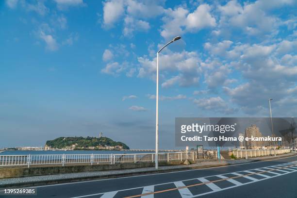the coast road in kanagawa of japan - kanagawa prefecture stock pictures, royalty-free photos & images