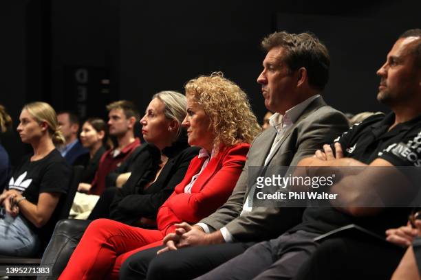 New Zealand Rugby CEO Mark Robinson looks on with Julie Christie and Charlotte McLauchlan during the Black Ferns squad naming for the 2022 June...