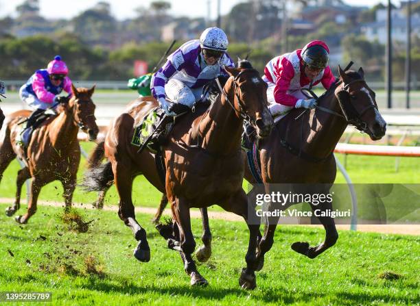 Madison Lloyd riding Frankie Pinot defeats Damien Oliver riding Showmanship in Race 8, the The Midfield Group Wangoom Handicap, during Galleywood...